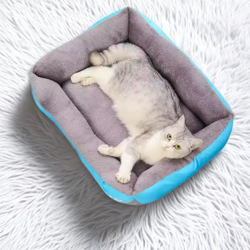 Soft Plush Cushion Bed for Sma - Interactive Squeaky Plush Dog Toy recension och pris